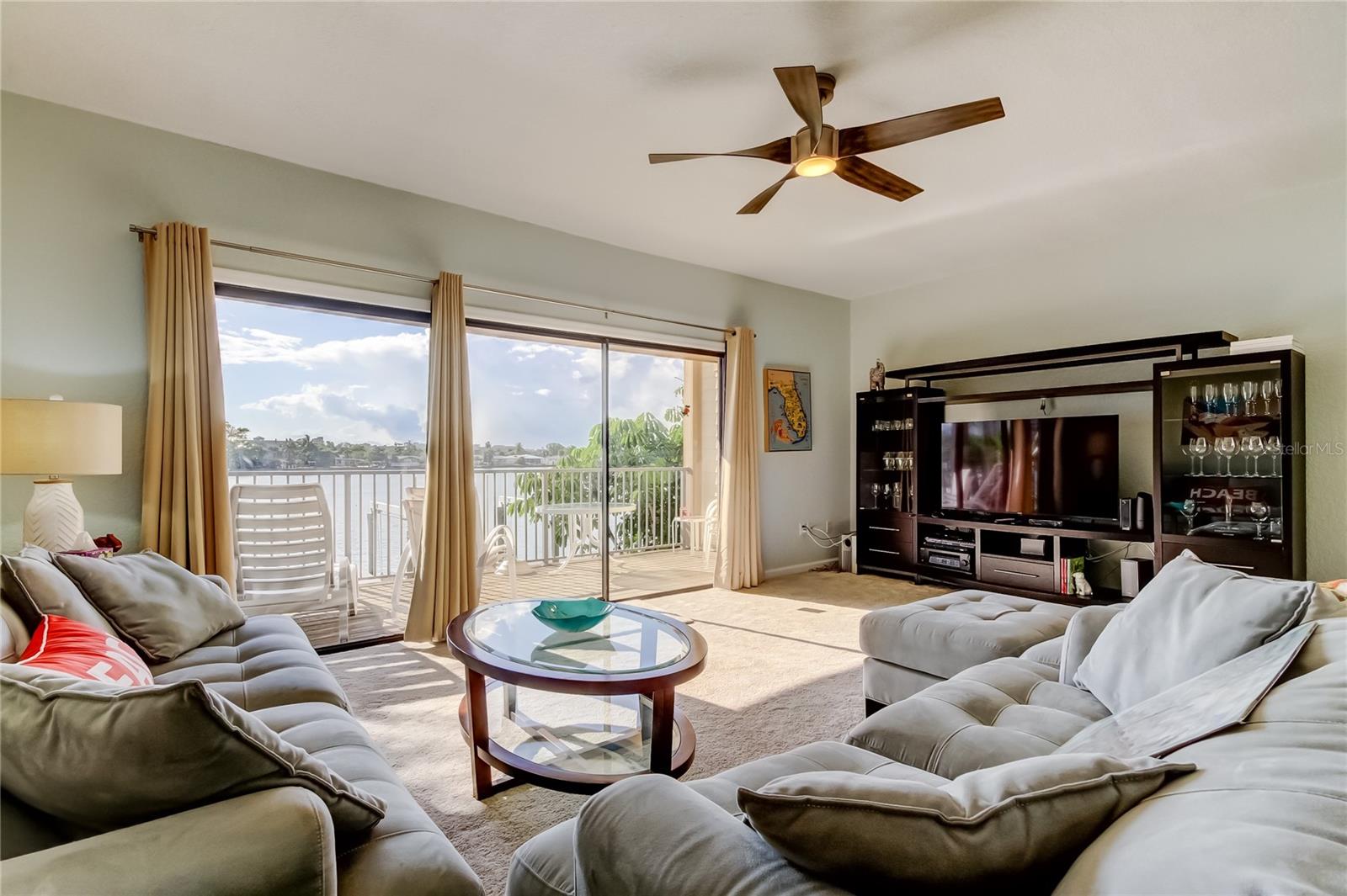 135 92ND AVE #5, TREASURE ISLAND, FL — photo 2