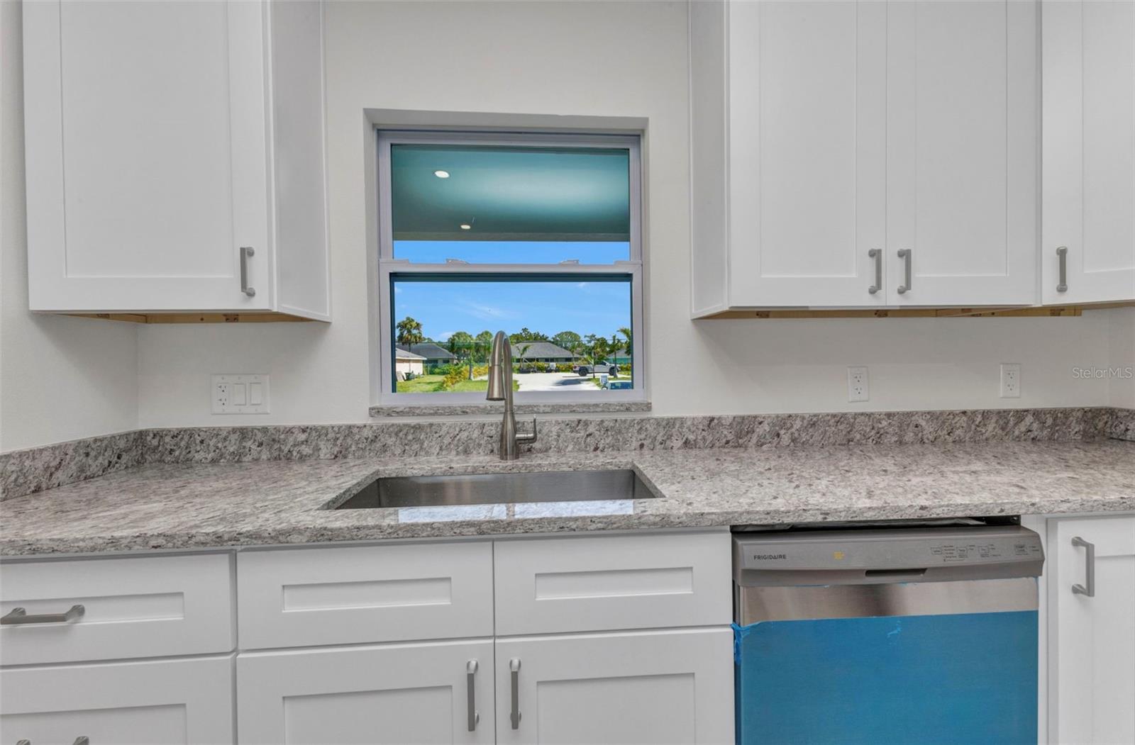 3435 W PRICE BLVD, NORTH PORT, FL — photo 10
