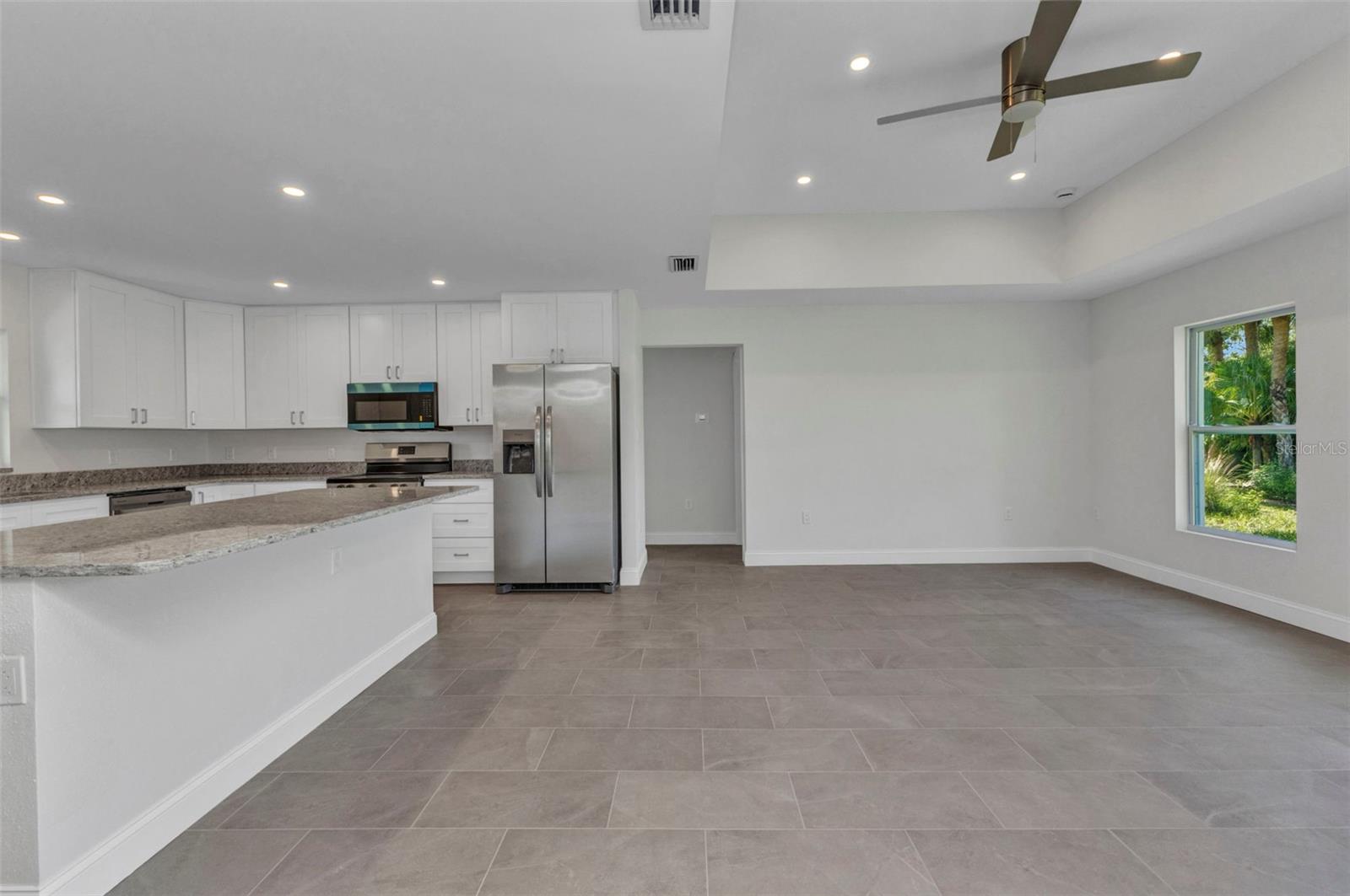 3435 W PRICE BLVD, NORTH PORT, FL — photo 14