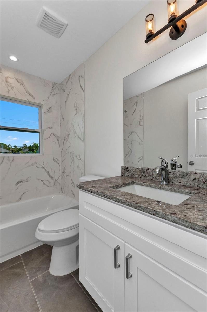 3435 W PRICE BLVD, NORTH PORT, FL — photo 24