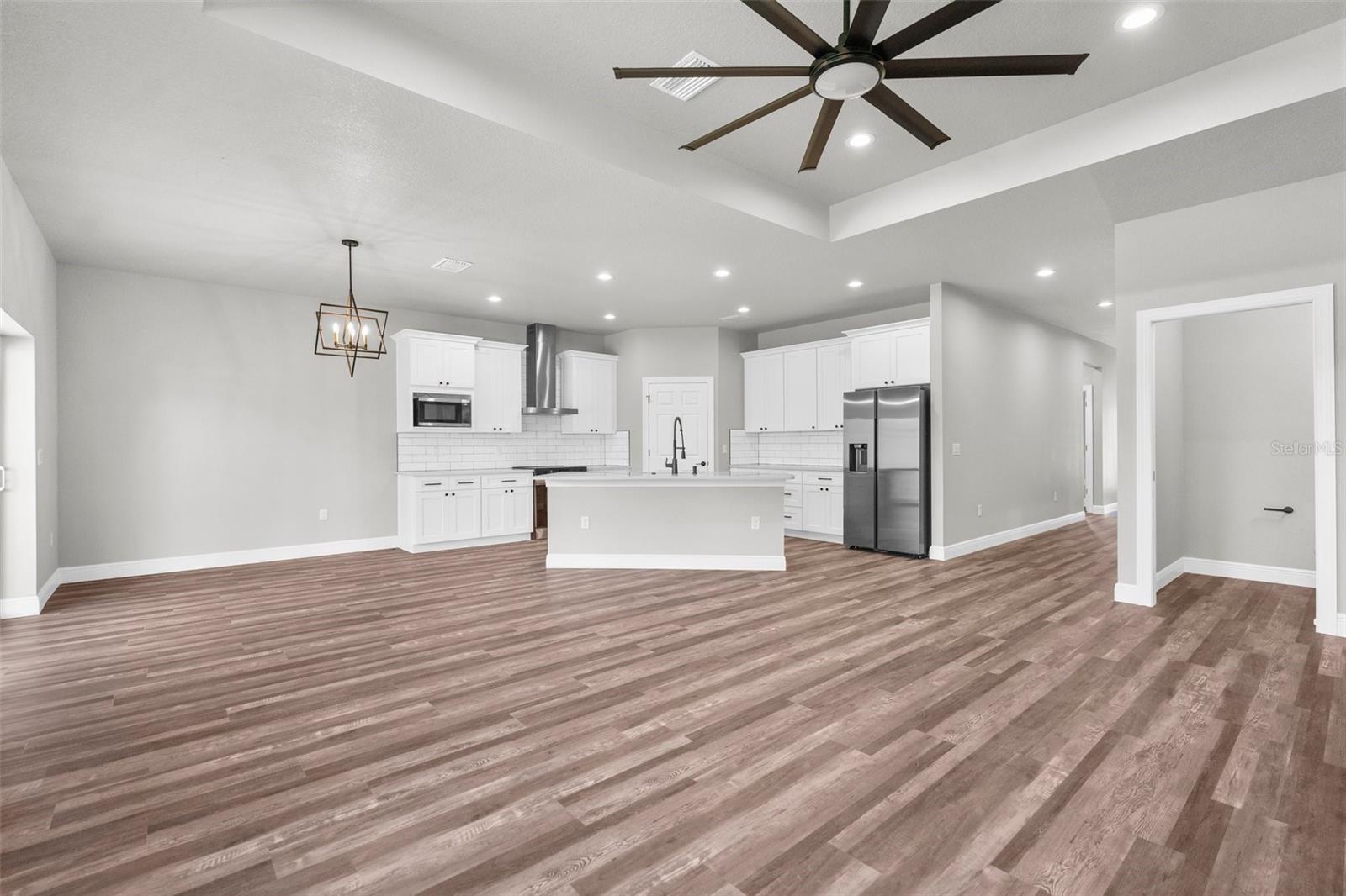 16113 PENN STATE RD, WEEKI WACHEE, FL — photo 34