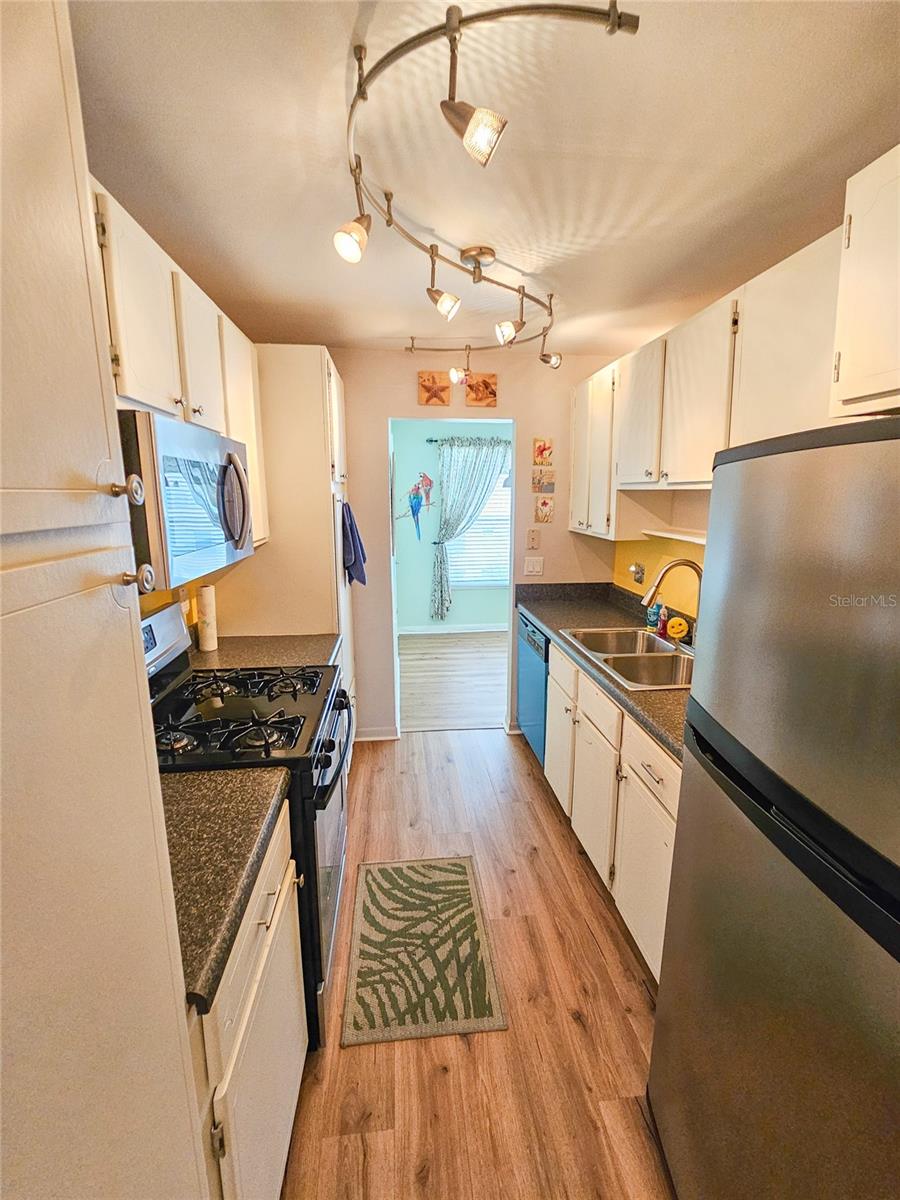 2960 S 59TH ST #311, GULFPORT, FL — photo 7