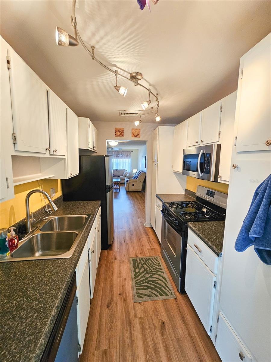 2960 S 59TH ST #311, GULFPORT, FL — photo 8