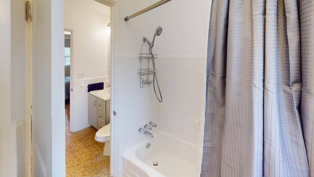328 SLAYTON AVE, SOUTH DAYTONA, FL — photo 24