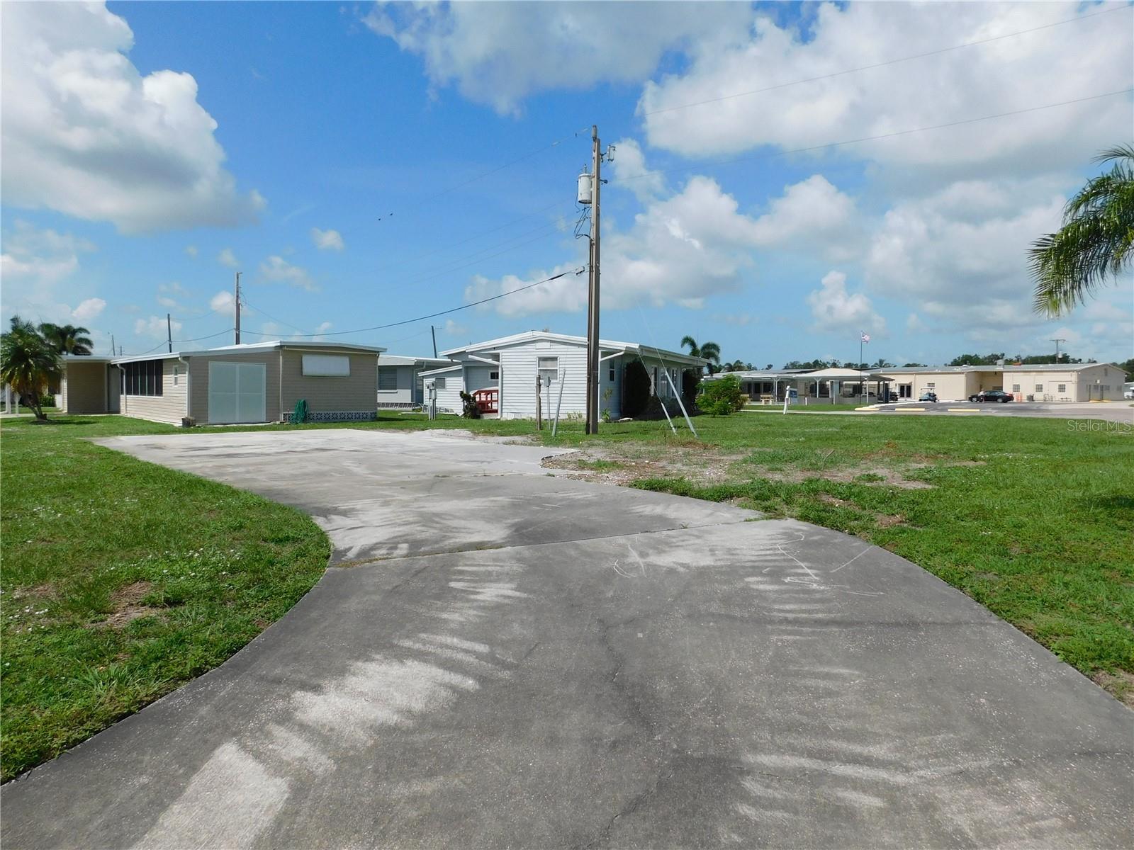 1205 43RD AVENUE DR E, ELLENTON, FL — photo 3