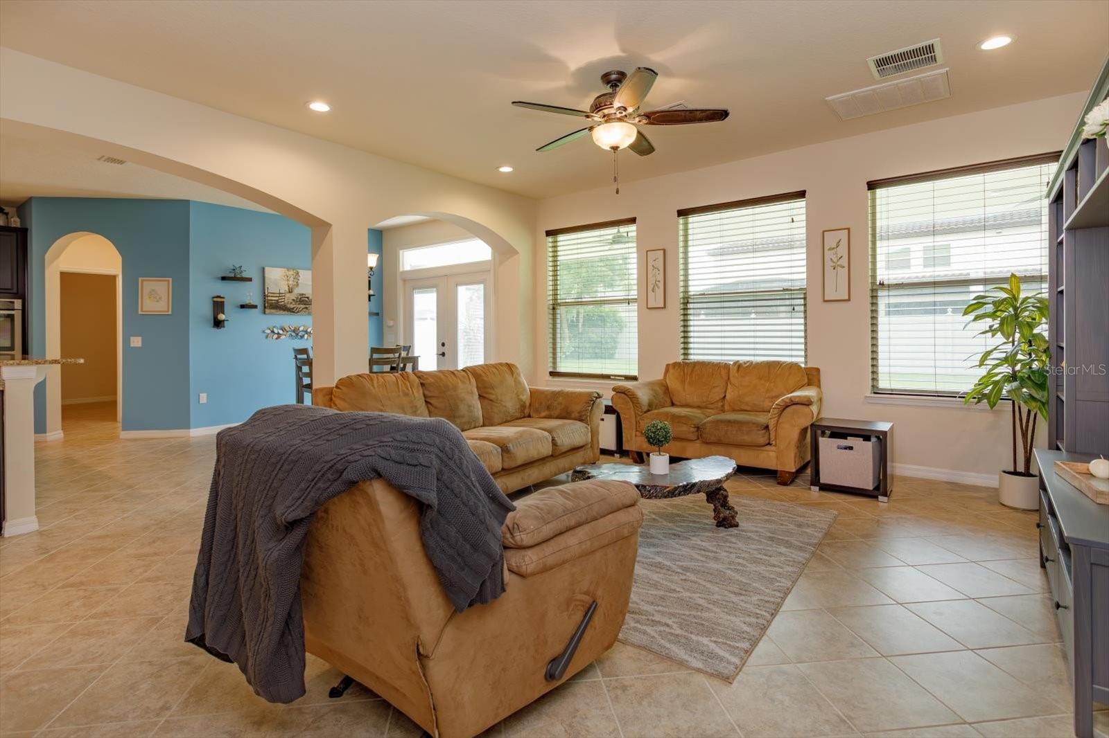 1521 LAKE PARKWAY DR, ST CLOUD, FL — photo 12