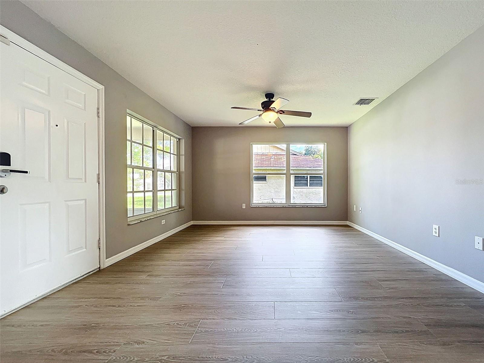 12214 PARTRIDGE HILL ROW, HUDSON, FL — photo 13