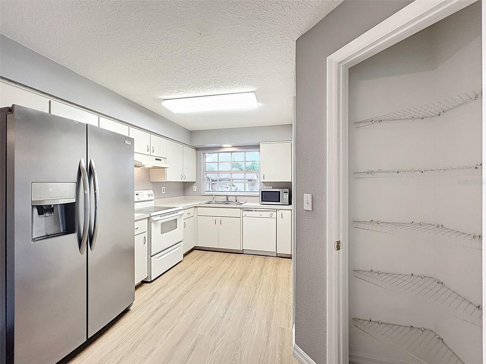 12214 PARTRIDGE HILL ROW, HUDSON, FL — photo 23