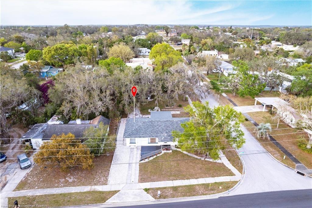 2600 LAKEVIEW DR, SEBRING, FL — photo 32