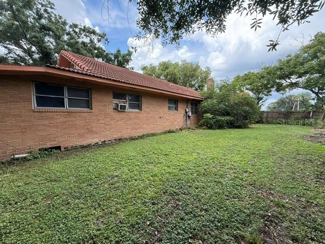3011 S WIGGINS RD, PLANT CITY, FL — photo 2