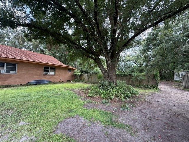 3011 S WIGGINS RD, PLANT CITY, FL — photo 3