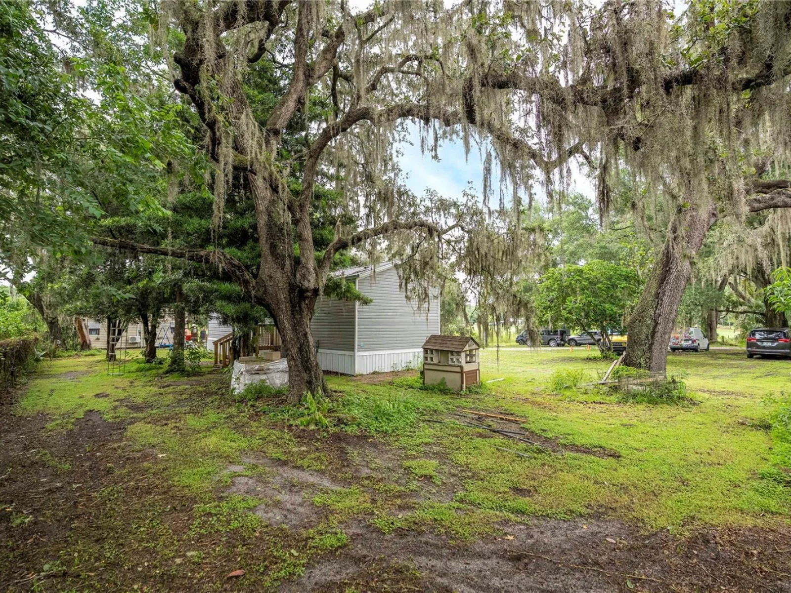 36720 EMERALDA ISLAND RD, LEESBURG, FL — photo 70