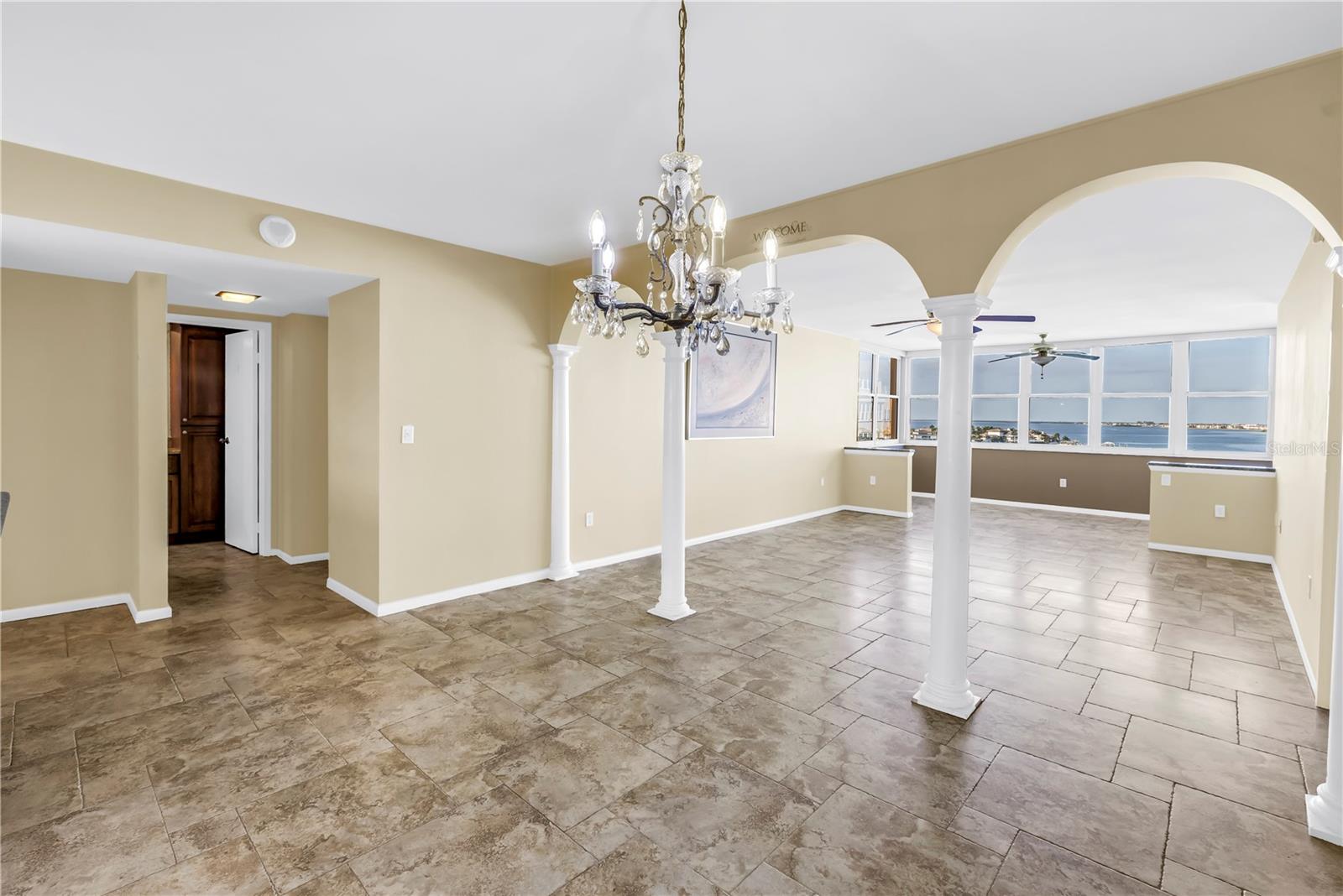 5108 BRITTANY DR S #908, ST PETERSBURG, FL — photo 13