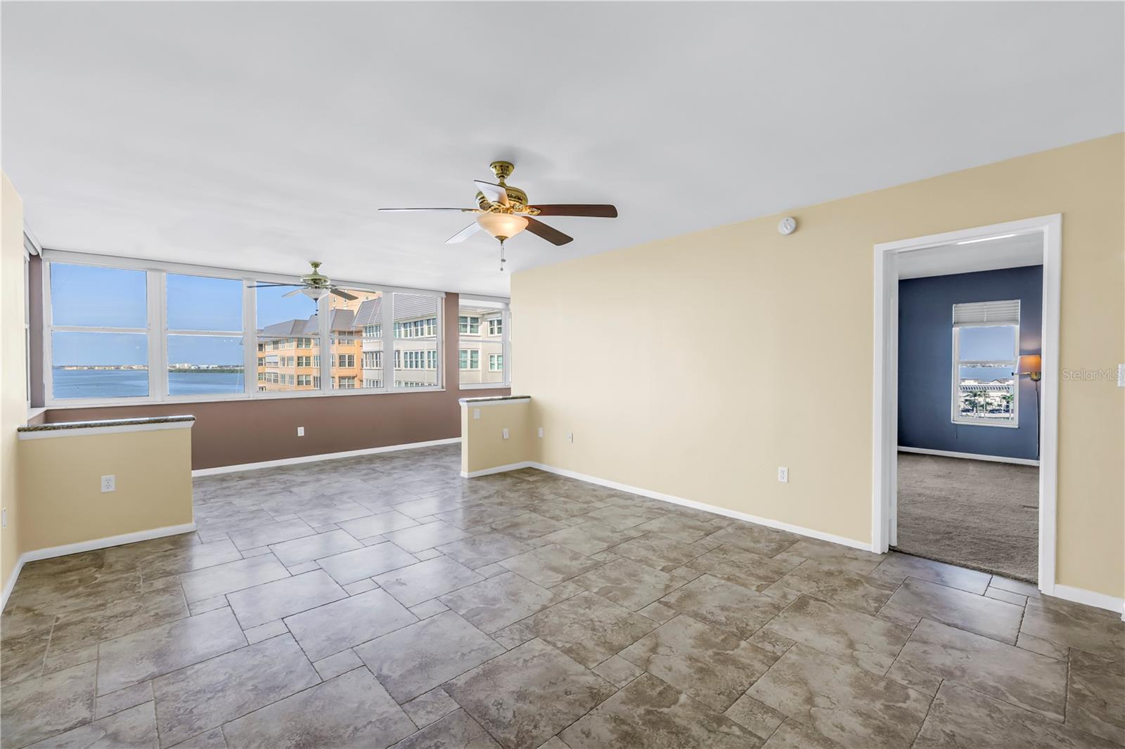 5108 BRITTANY DR S #908, ST PETERSBURG, FL — photo 15
