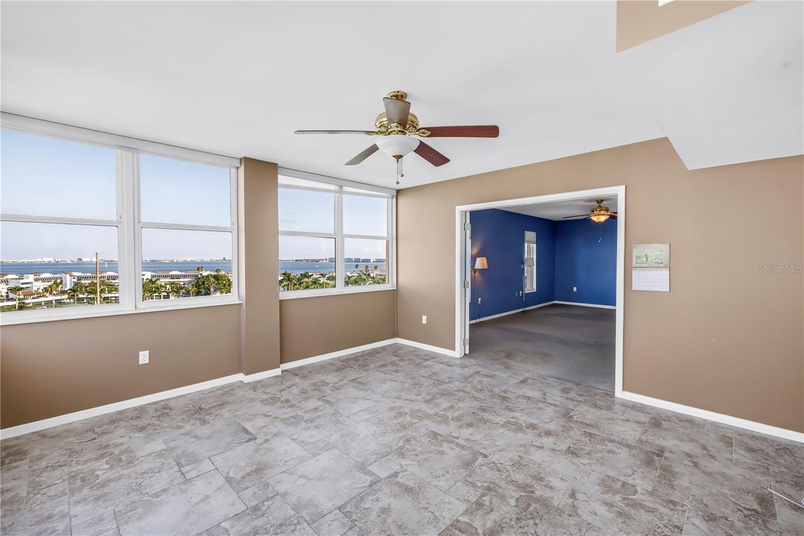 5108 BRITTANY DR S #908, ST PETERSBURG, FL — photo 22