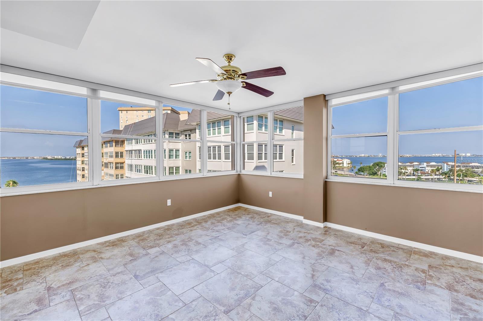 5108 BRITTANY DR S #908, ST PETERSBURG, FL — photo 23