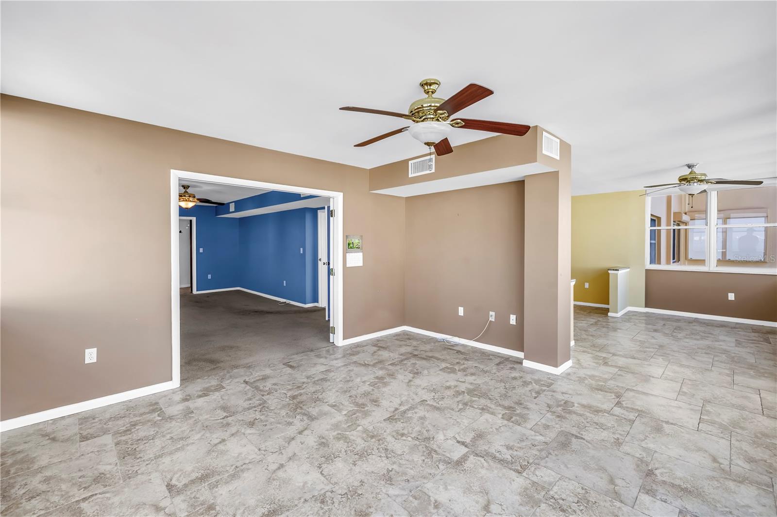 5108 BRITTANY DR S #908, ST PETERSBURG, FL — photo 25