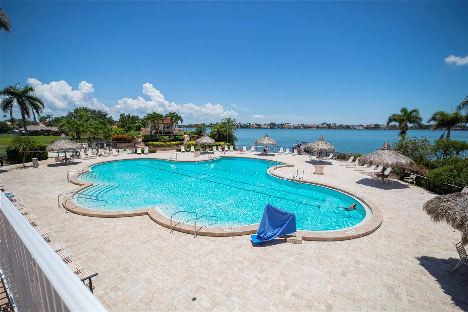 5108 BRITTANY DR S #908, ST PETERSBURG, FL — photo 44