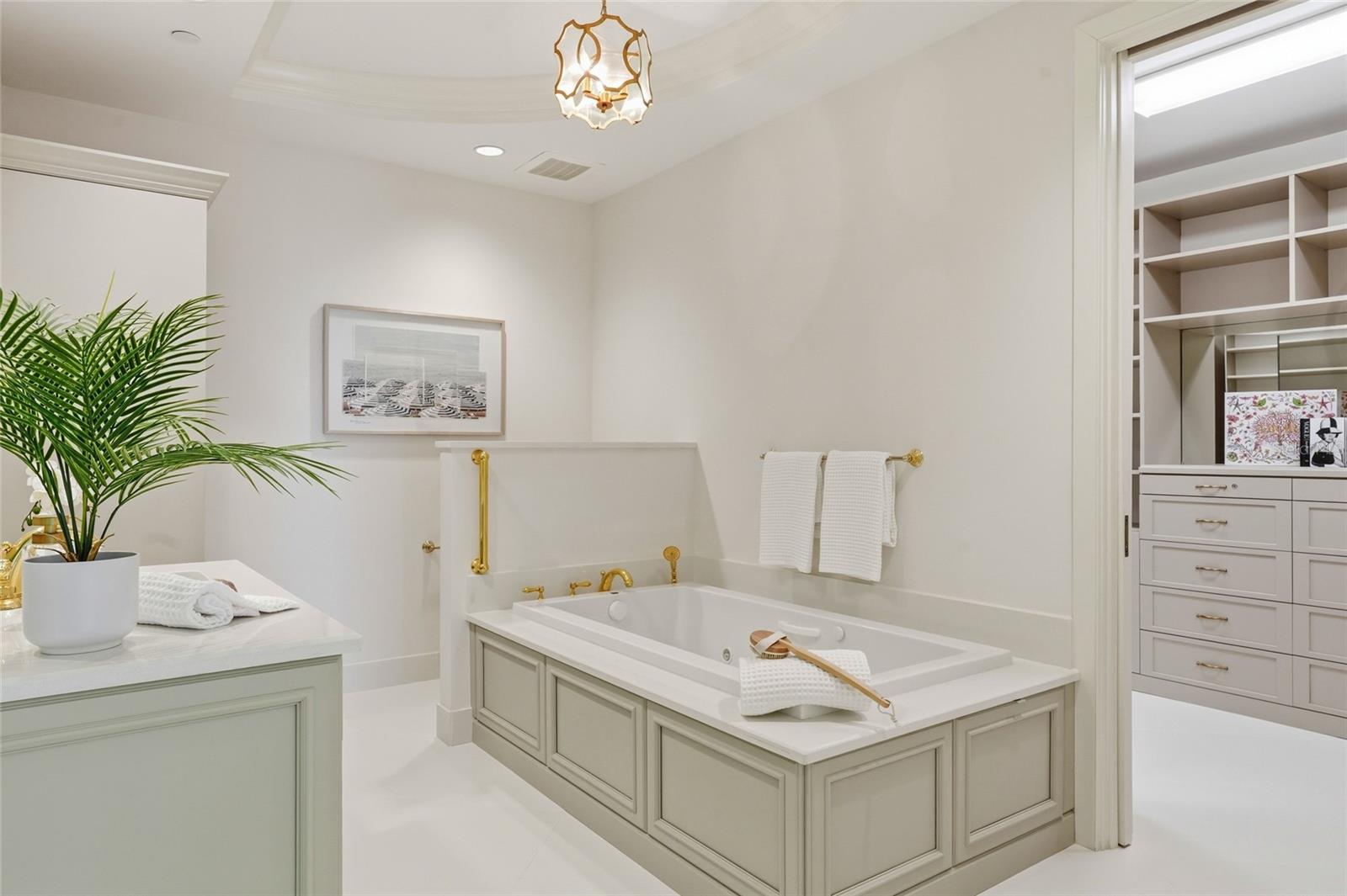 2251 GULF OF MEXICO DR #301, LONGBOAT KEY, FL — photo 54