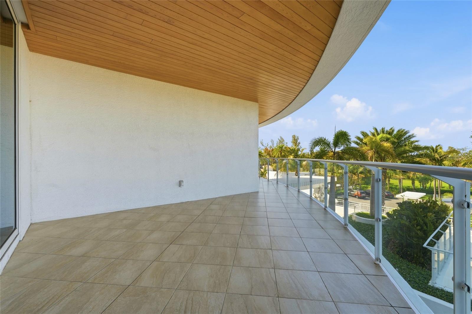 2251 GULF OF MEXICO DR #301, LONGBOAT KEY, FL — photo 60