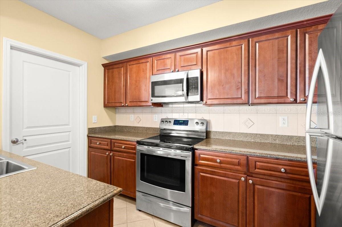 200 OCEAN CREST DR #813, PALM COAST, FL — photo 10
