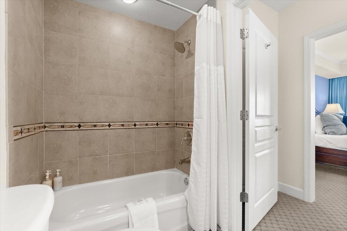 200 OCEAN CREST DR #813, PALM COAST, FL — photo 32