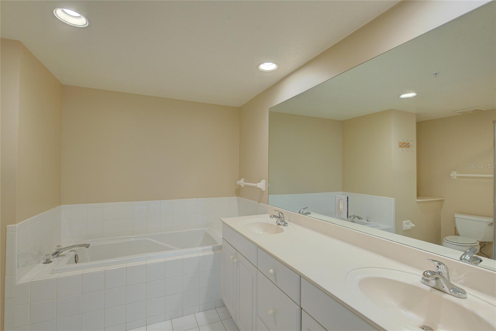 1170 GULF BLVD #1803, CLEARWATER BEACH, FL — photo 30