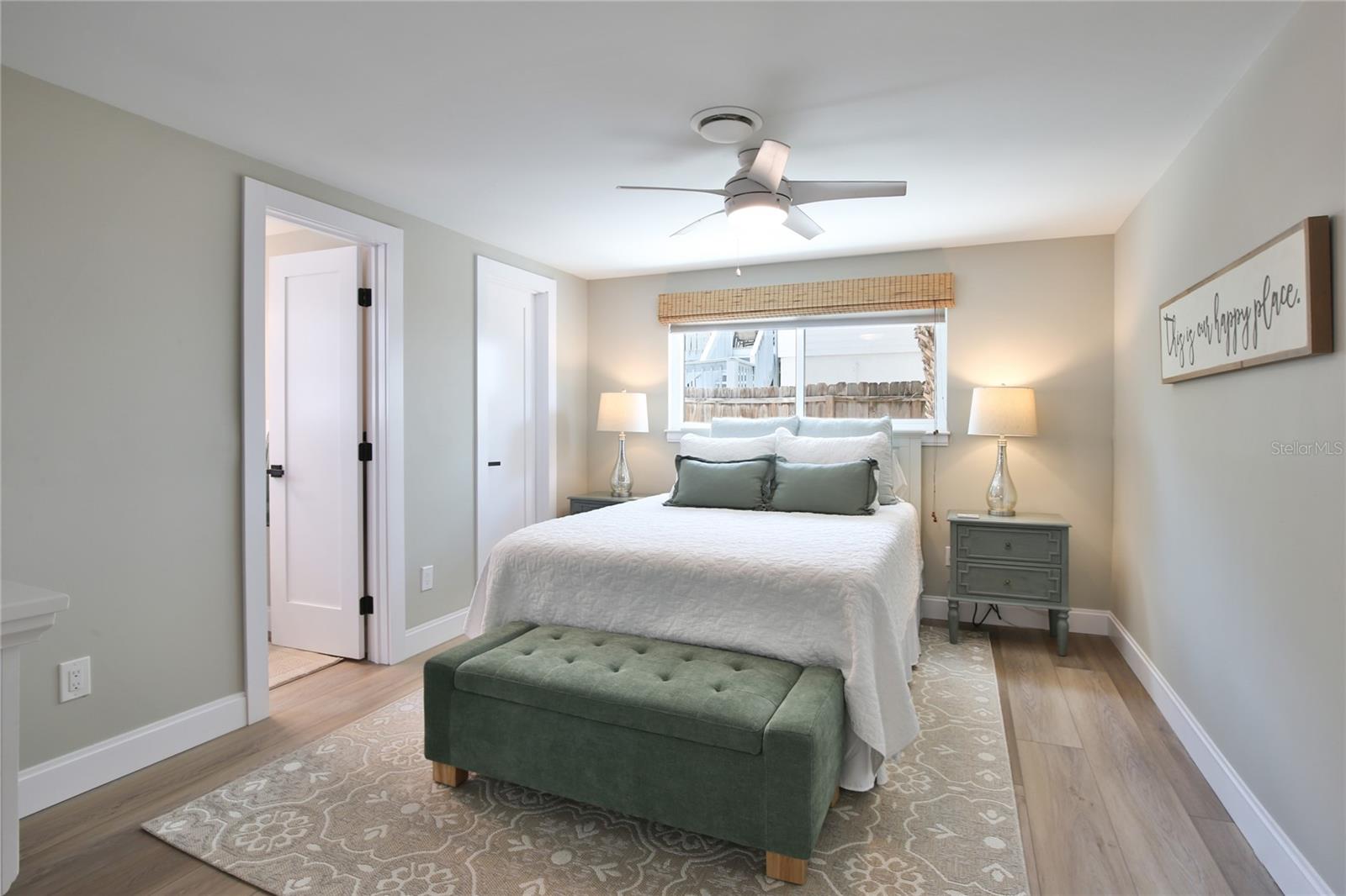 211 ISLAND CIR, SARASOTA, FL — photo 19