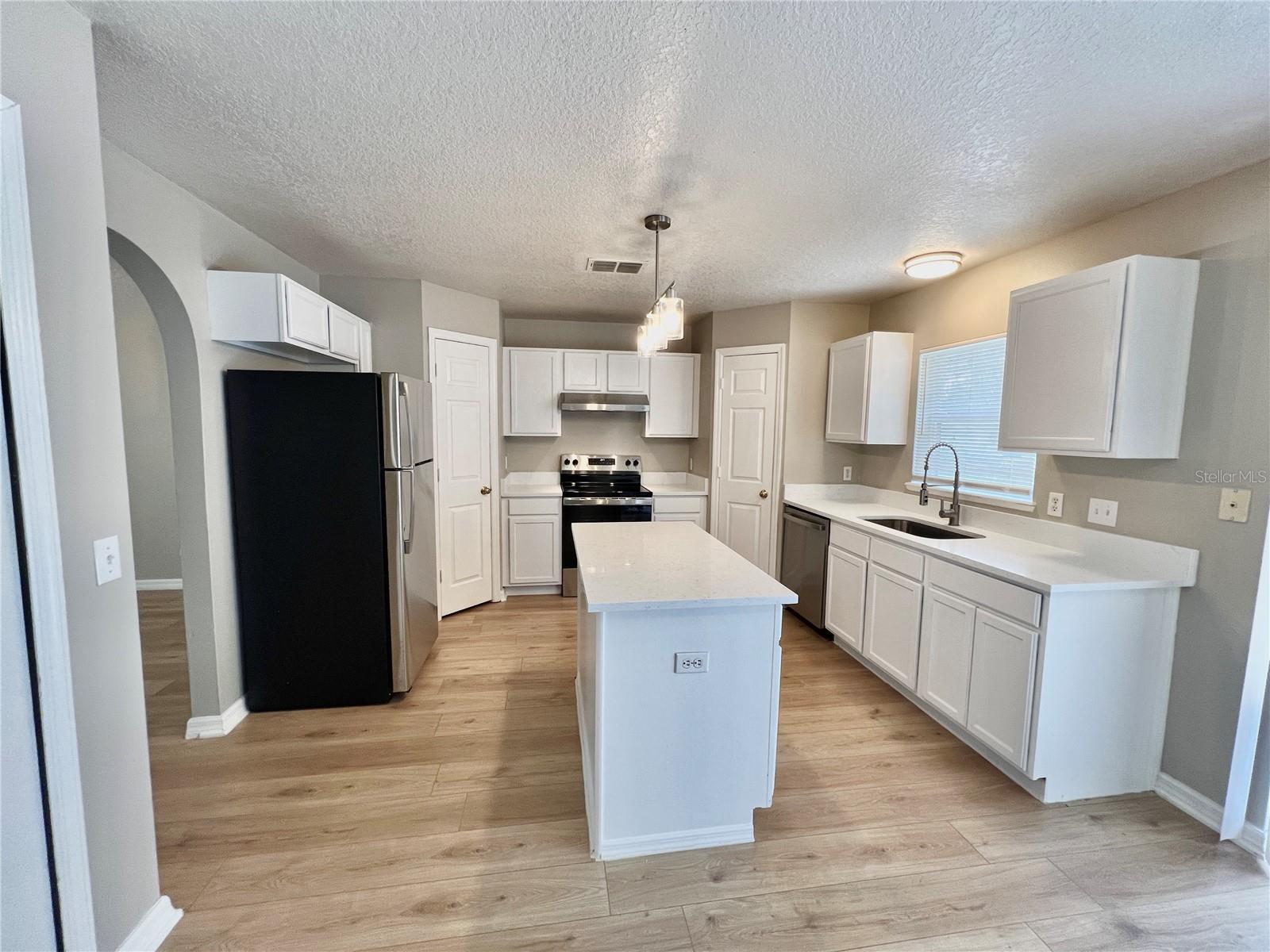 1418 SARASOTA DR, KISSIMMEE, FL — photo 5