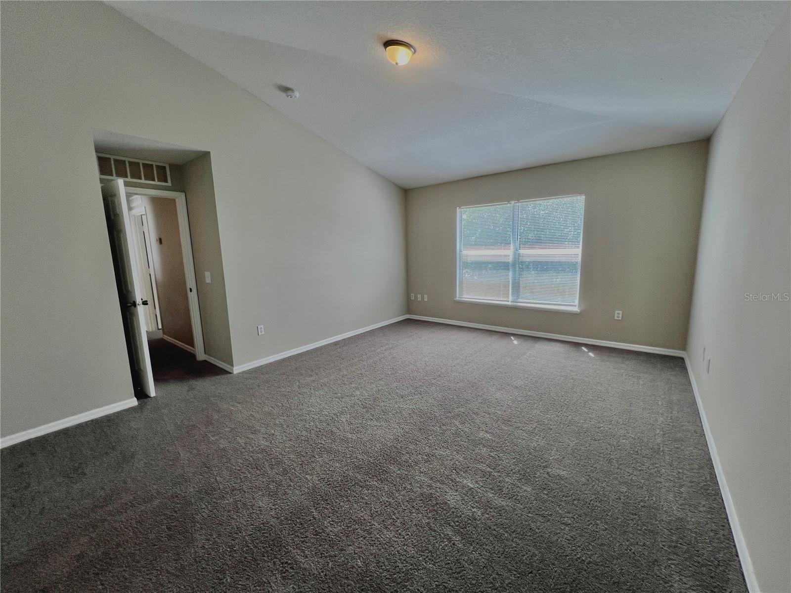 1418 SARASOTA DR, KISSIMMEE, FL — photo 9