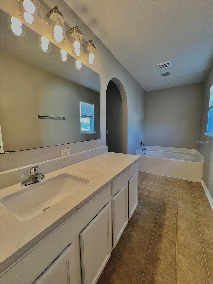 1418 SARASOTA DR, KISSIMMEE, FL — photo 13