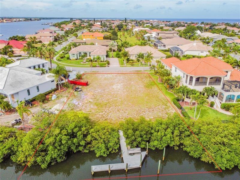 6451 RUBIA CIR, APOLLO BEACH, FL