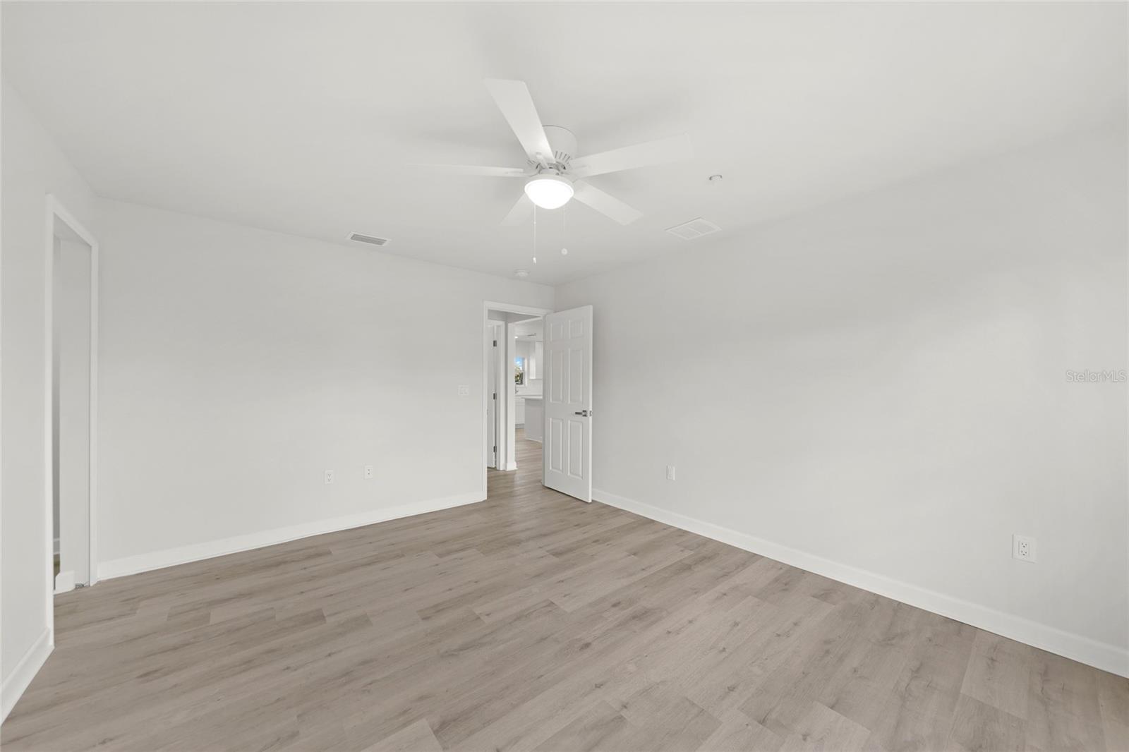238 BOUNDARY BLVD #3, ROTONDA WEST, FL — photo 57