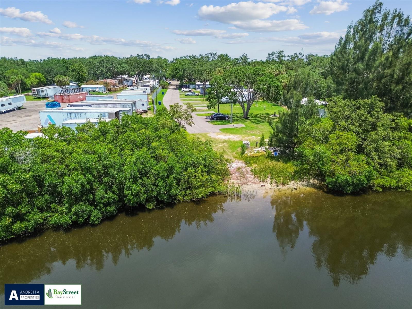 11224 RESTWOOD DR, GIBSONTON, FL — photo 4
