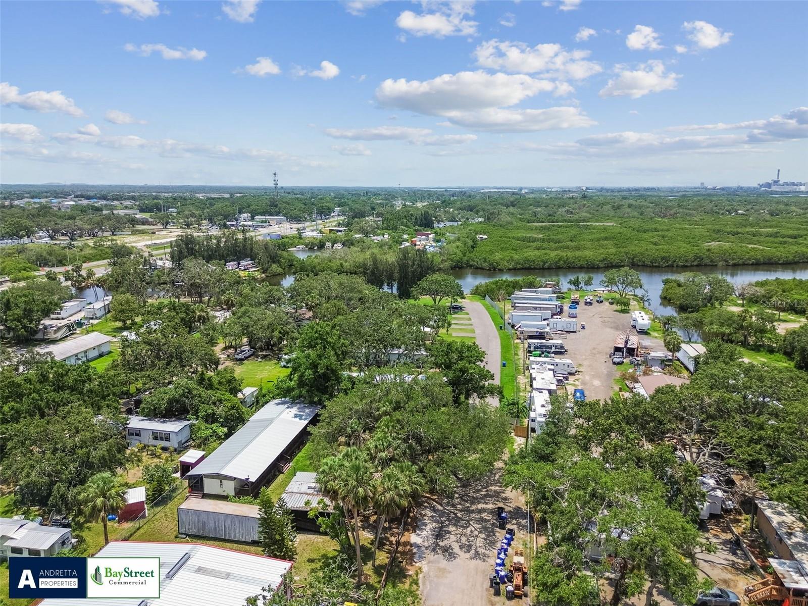11224 RESTWOOD DR, GIBSONTON, FL — photo 6