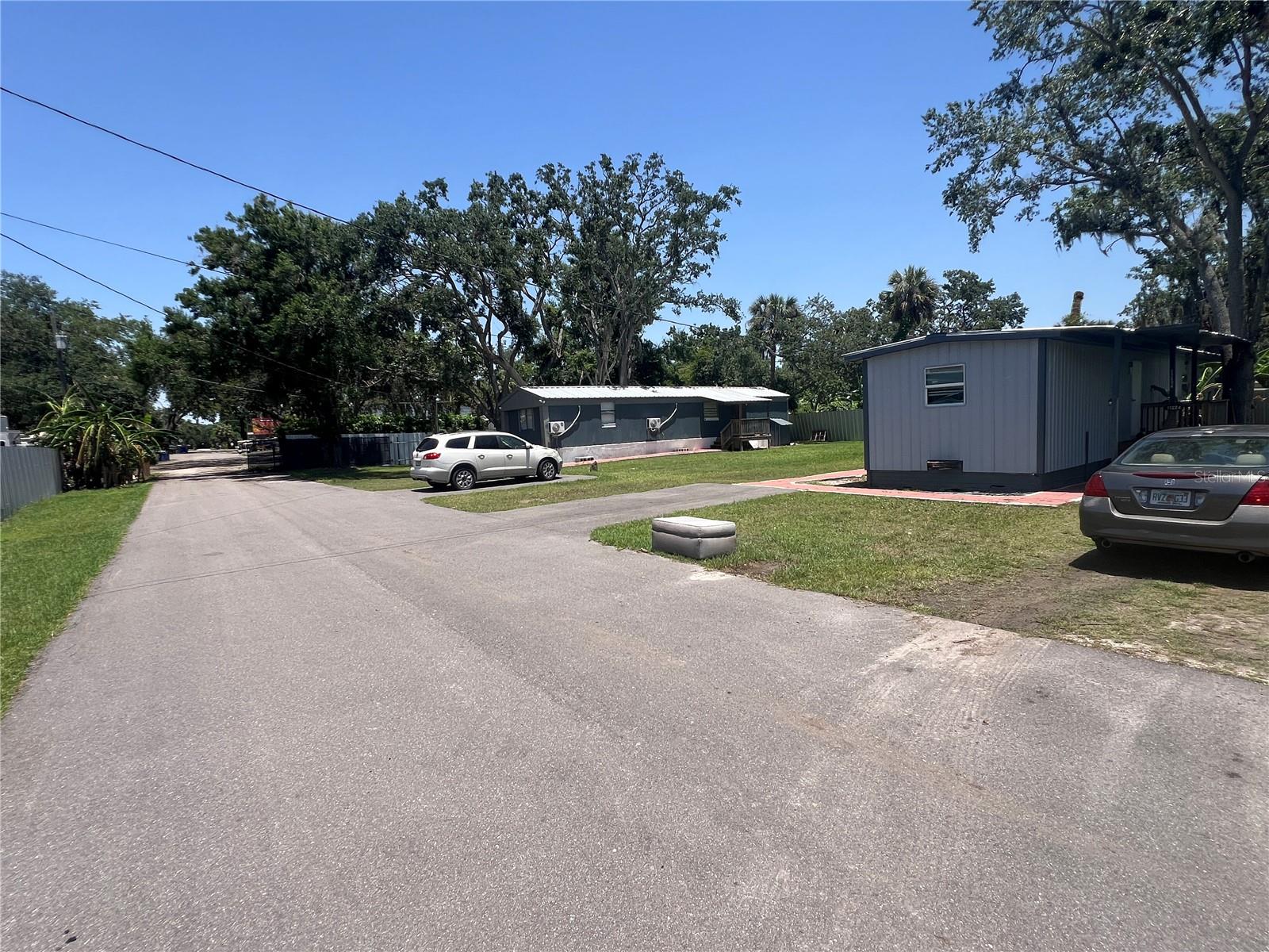 11224 RESTWOOD DR, GIBSONTON, FL — photo 15