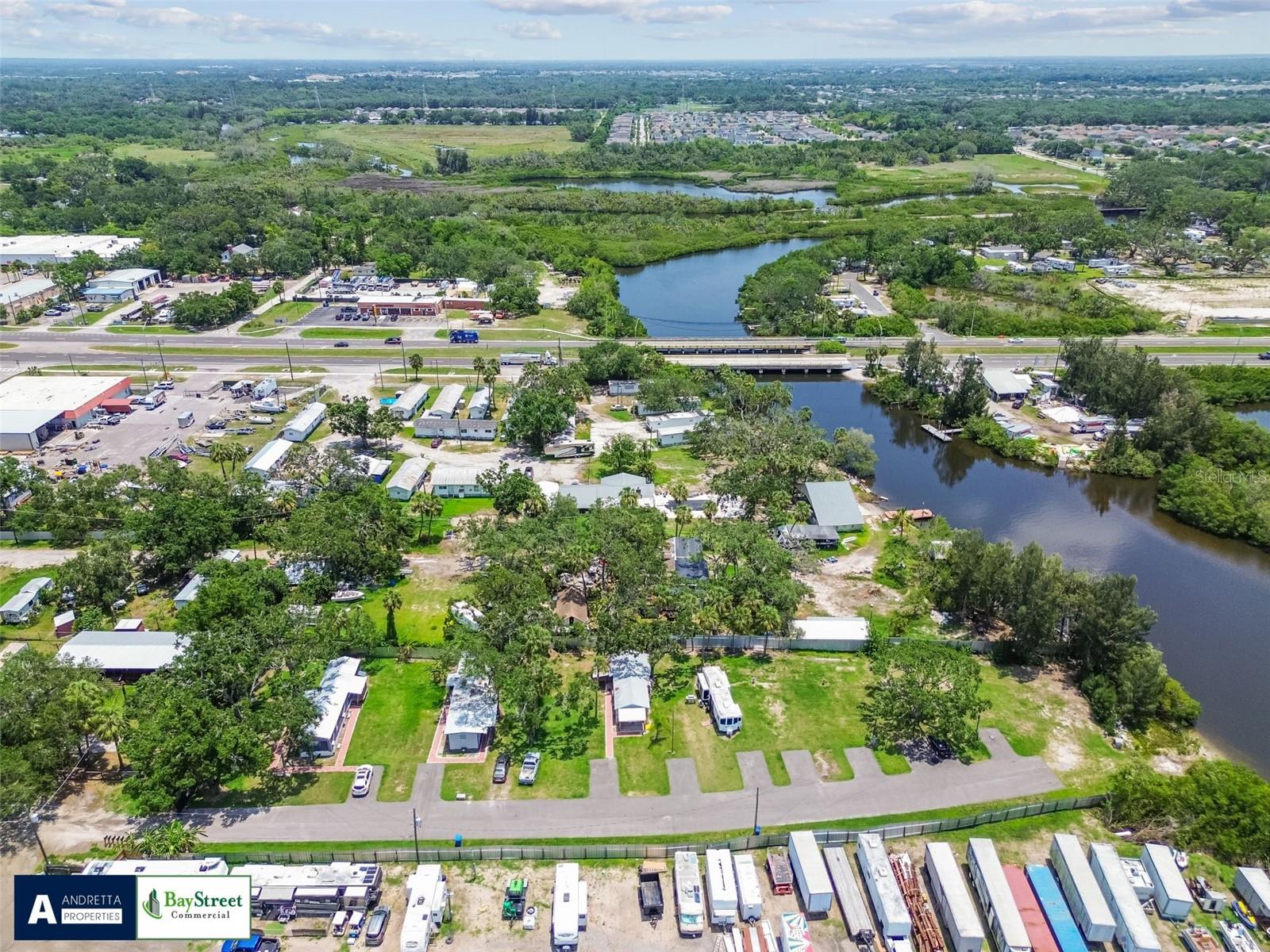 11224 RESTWOOD DR, GIBSONTON, FL — photo 2