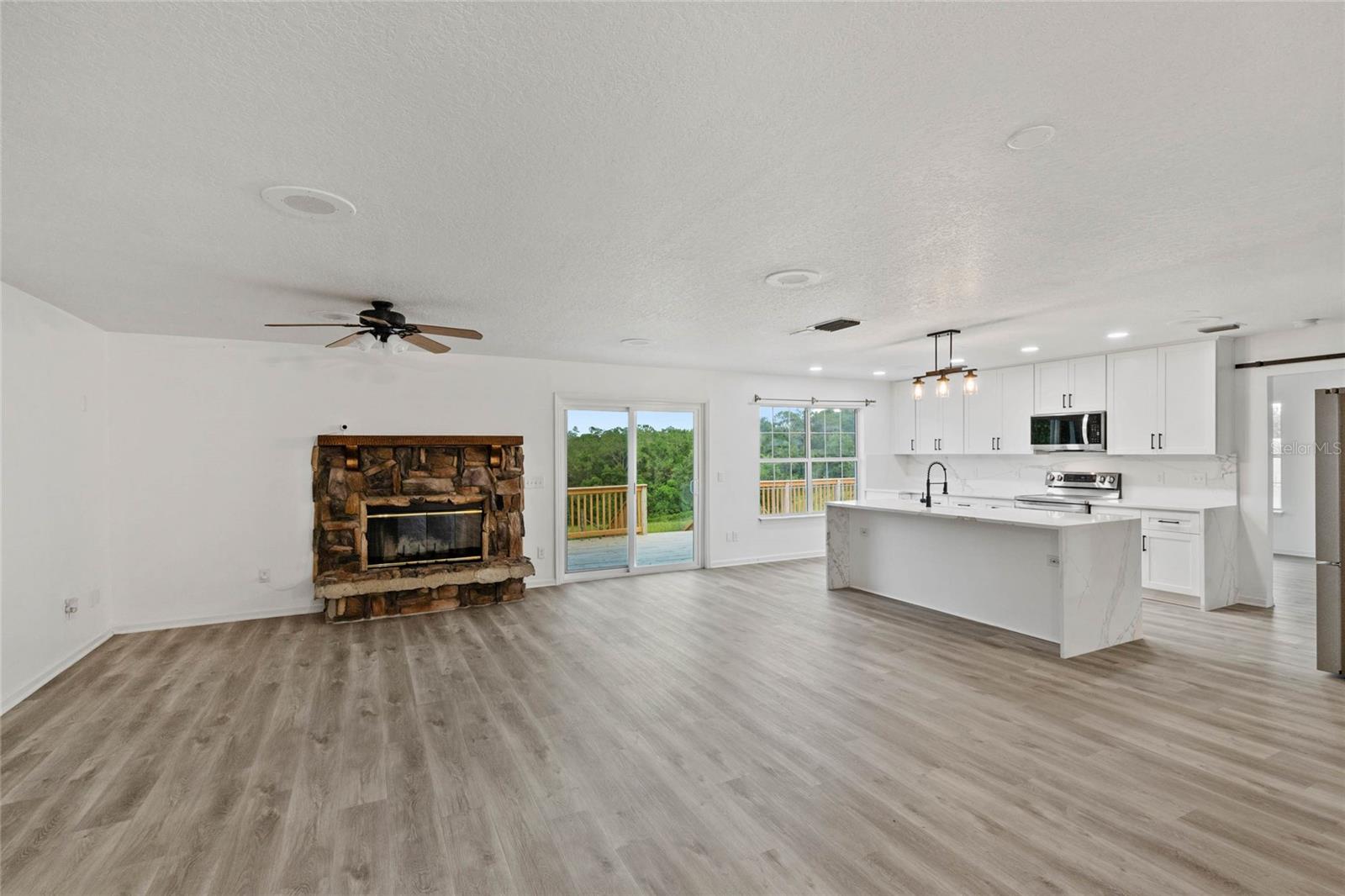 41636 OUTLAW LN, WEIRSDALE, FL — photo 13