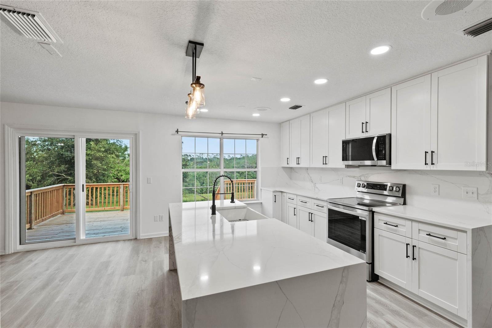 41636 OUTLAW LN, WEIRSDALE, FL — photo 32