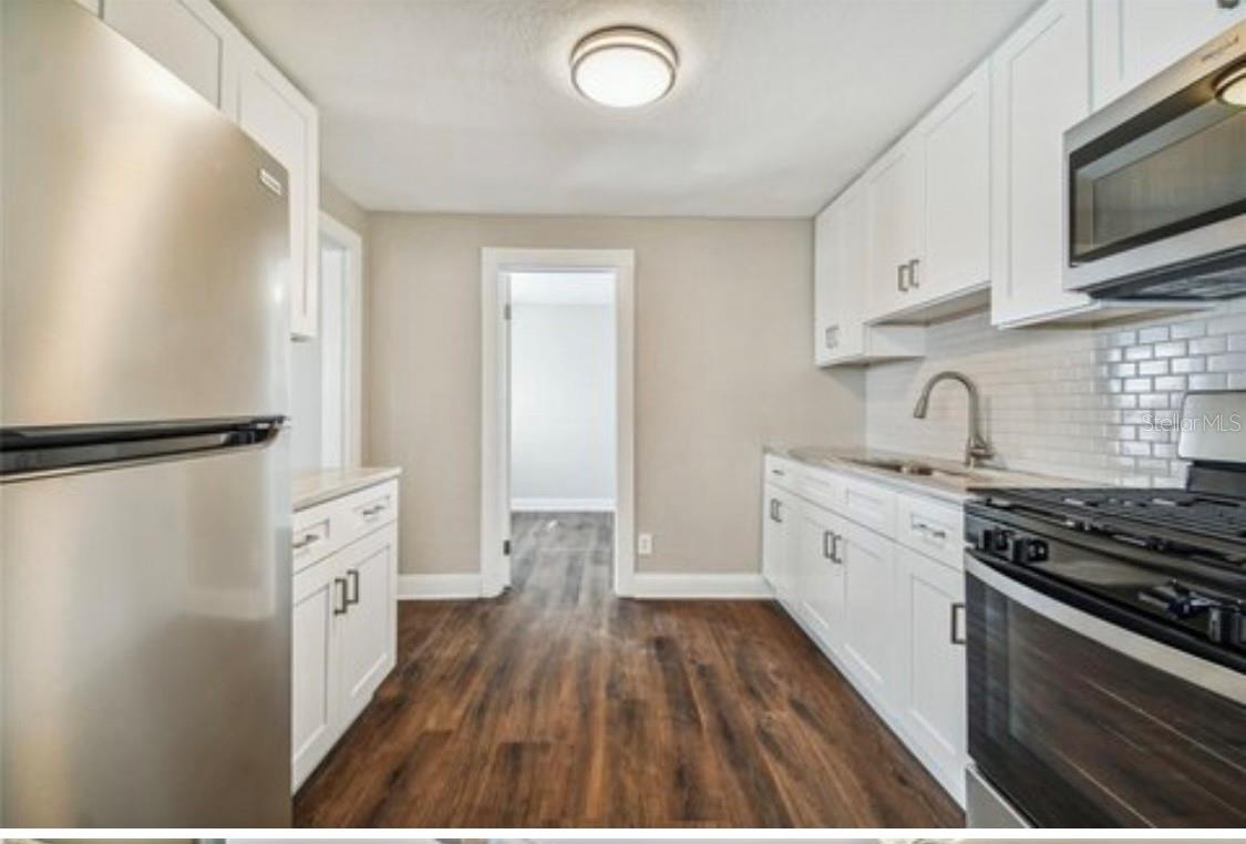 2065 N BETTY LN, CLEARWATER, FL — photo 27