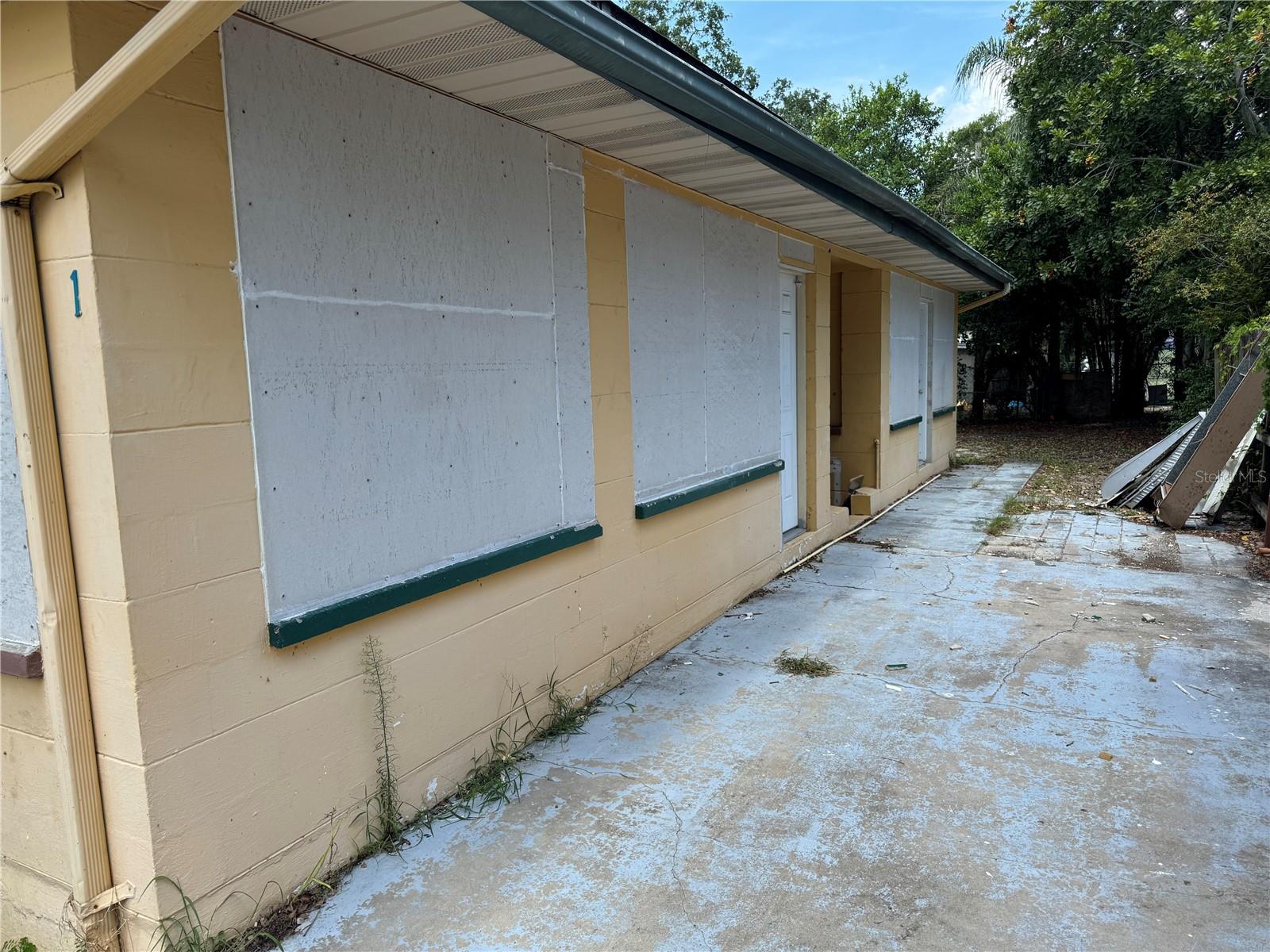 2065 N BETTY LN, CLEARWATER, FL — photo 106