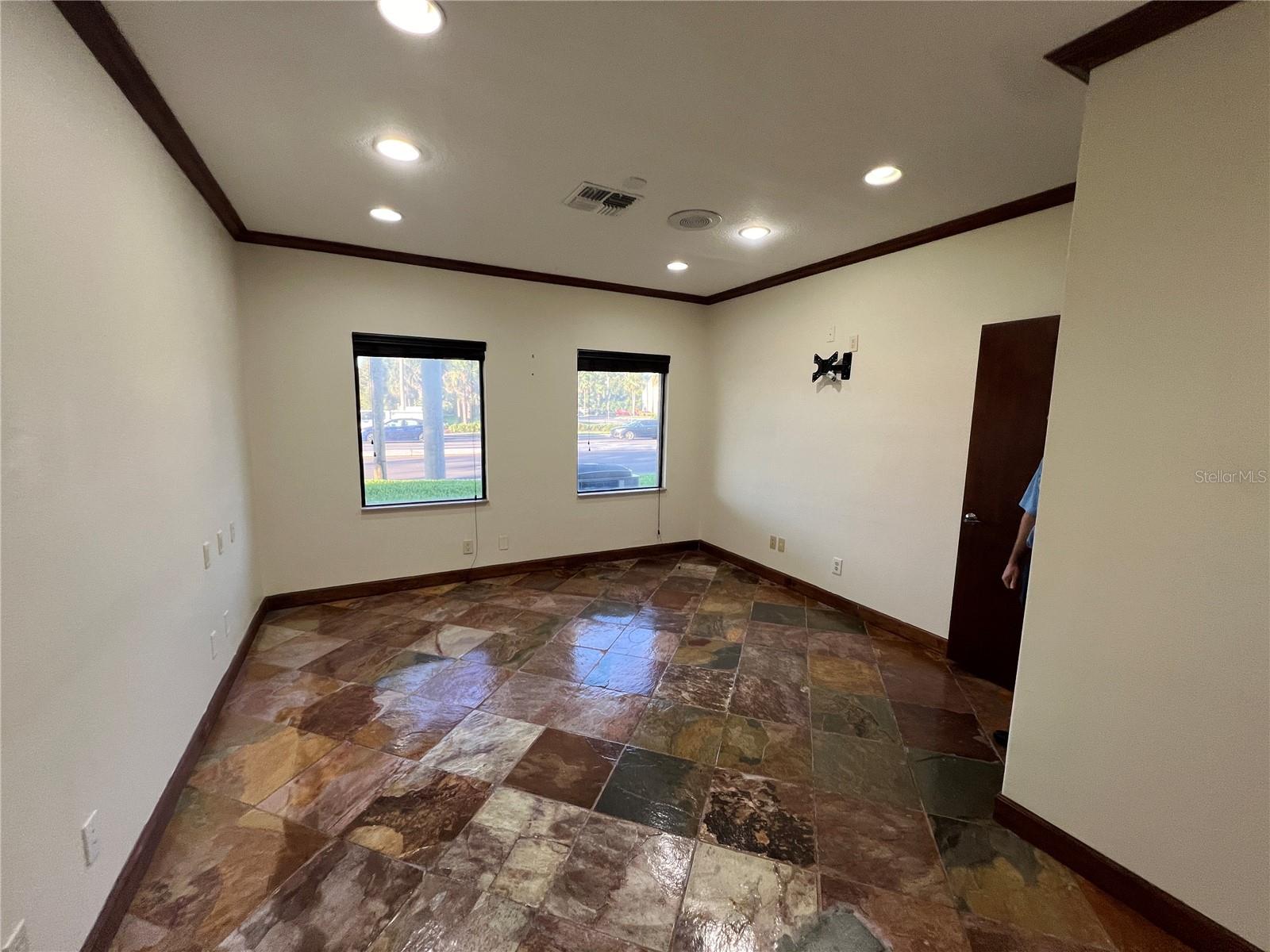 32502 US HIGHWAY 19 N #B, PALM HARBOR, FL — photo 15