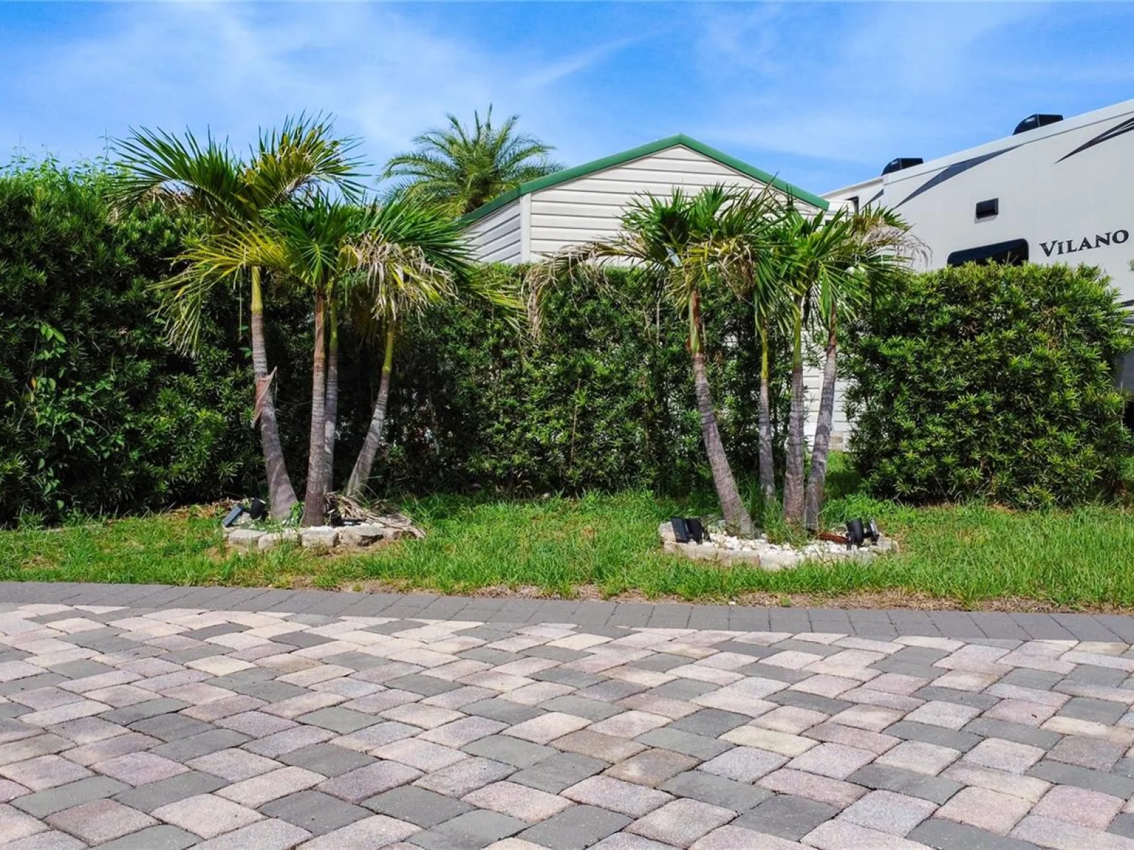 2411 PALM ST, CLERMONT, FL — photo 9
