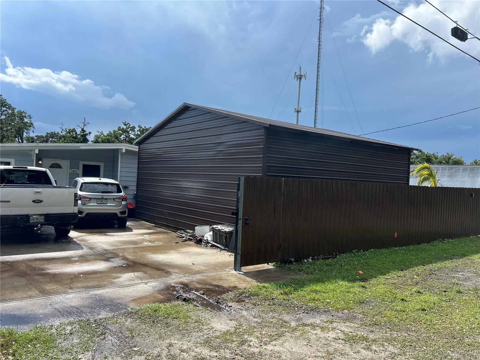 2001 S 51ST ST, TAMPA, FL — photo 40