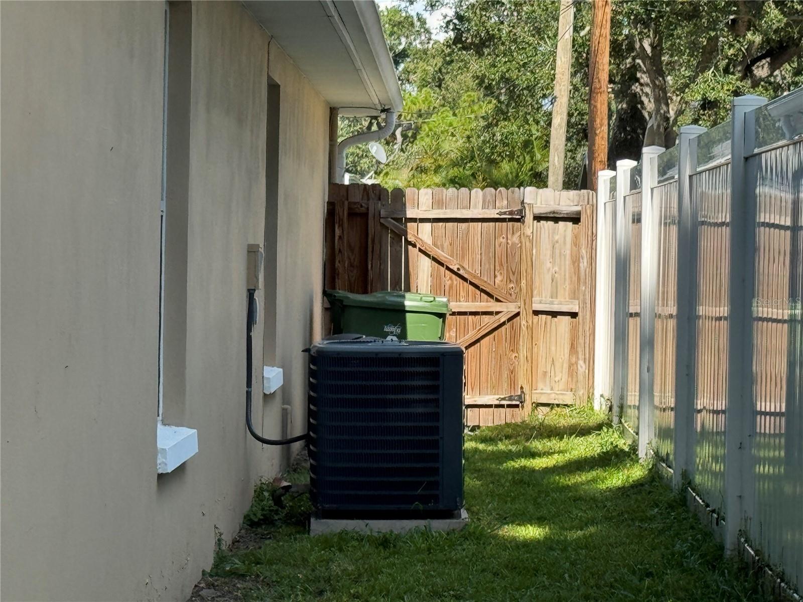 6321 S RICHARD AVE, TAMPA, FL — photo 29