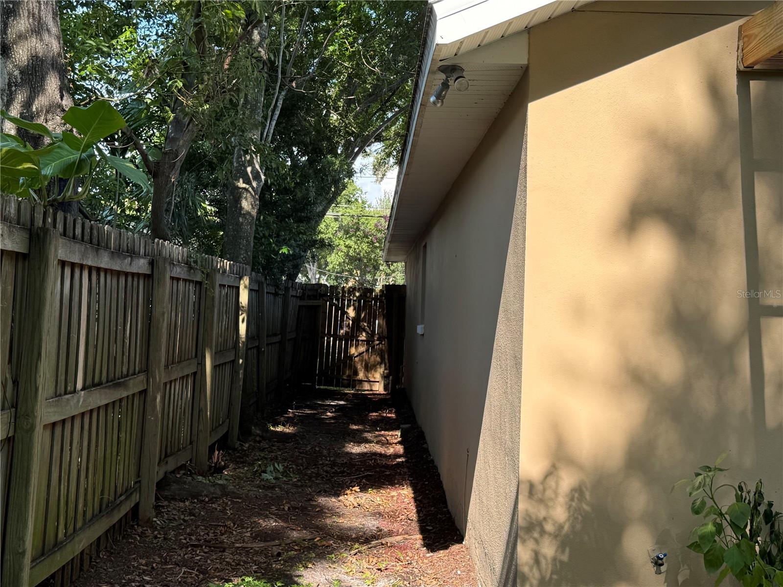 6321 S RICHARD AVE, TAMPA, FL — photo 32