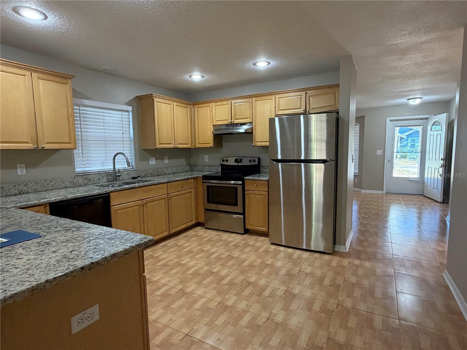 6321 S RICHARD AVE, TAMPA, FL — photo 5