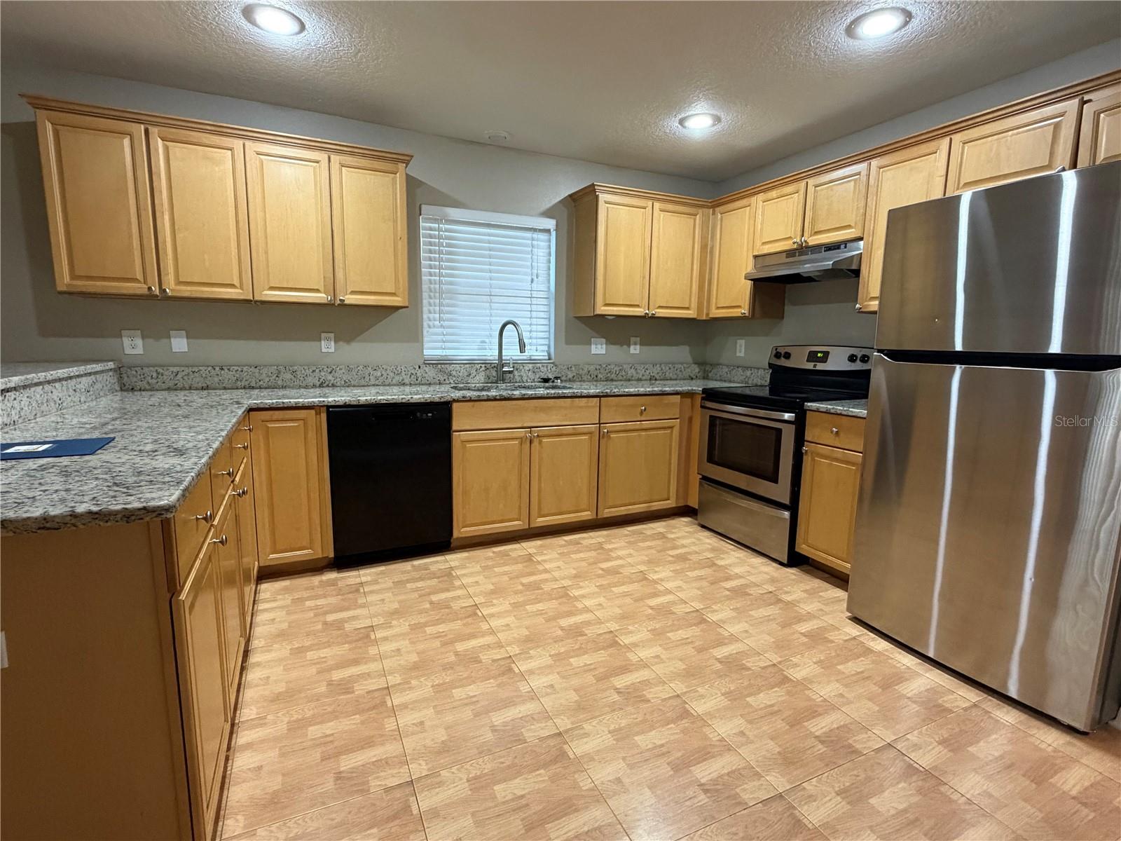 6321 S RICHARD AVE, TAMPA, FL — photo 8