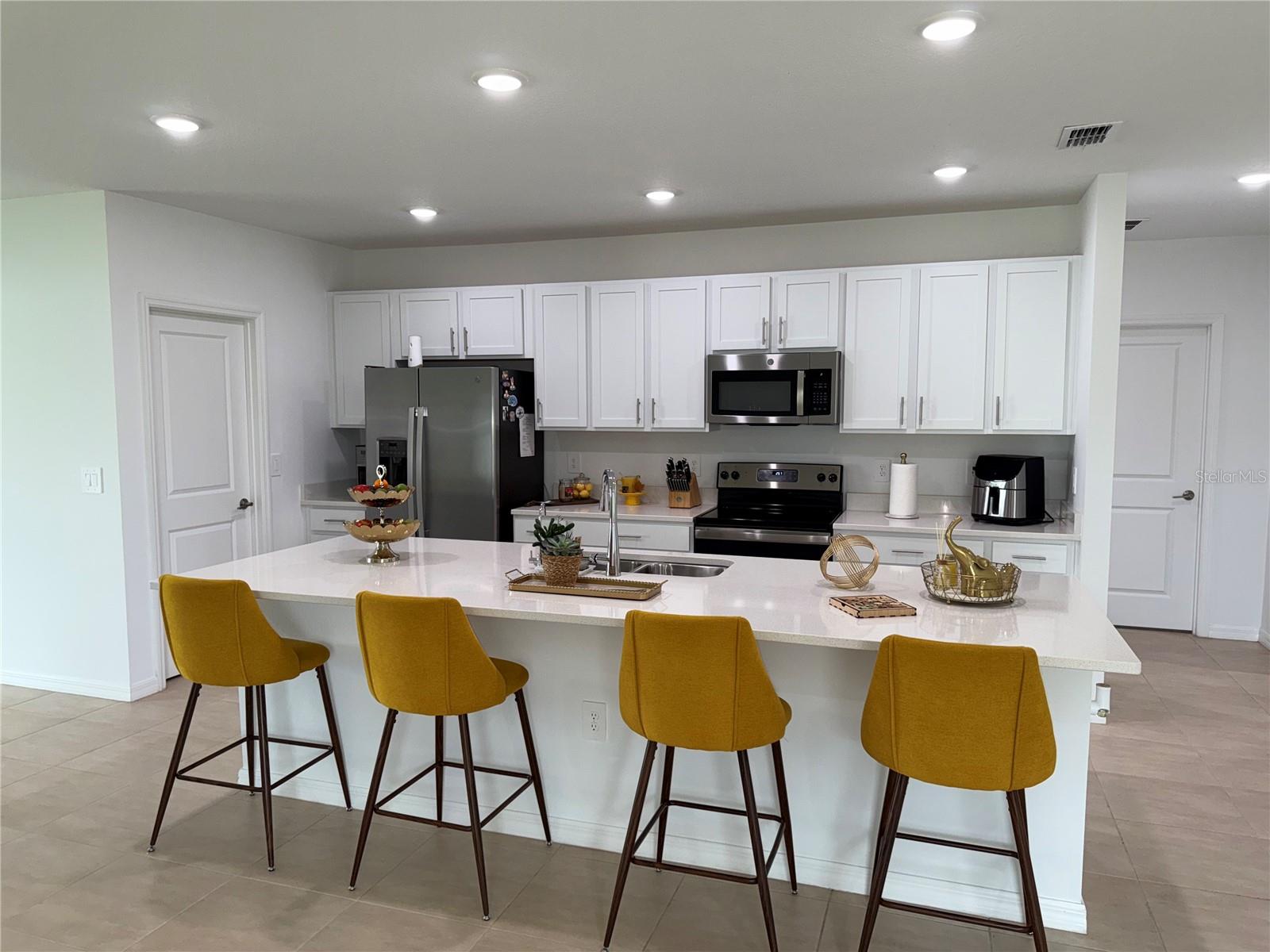 121 CITRINE LOOP, KISSIMMEE, FL — photo 4
