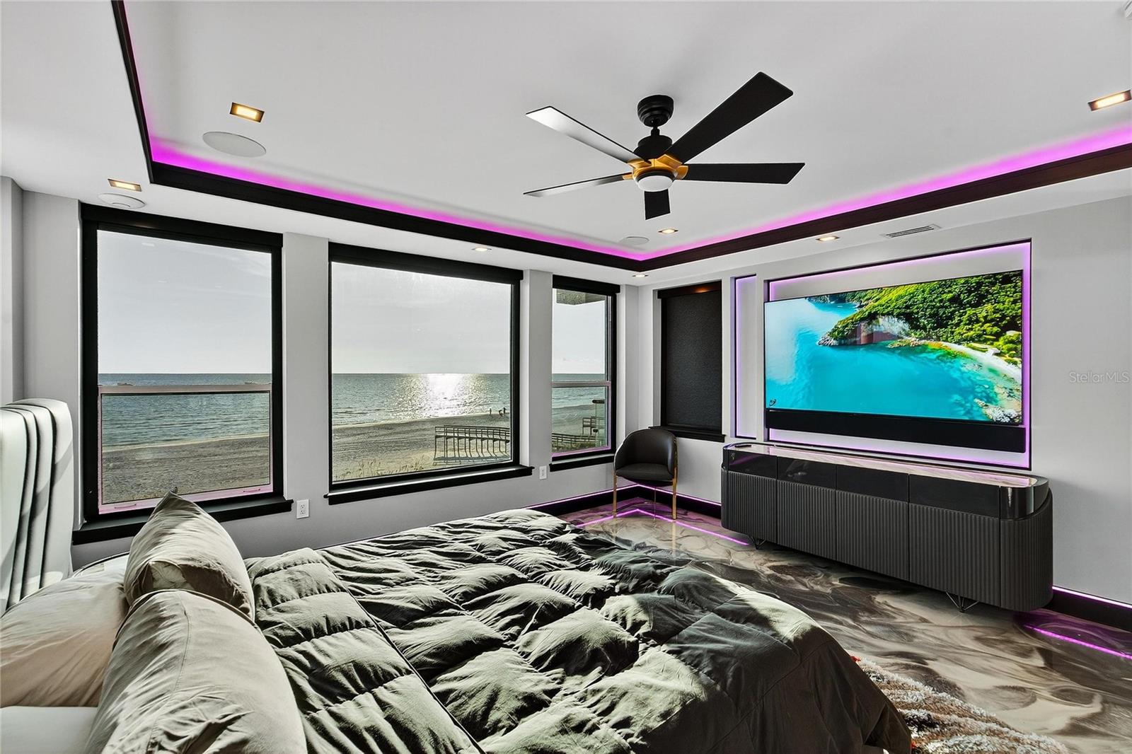 9600 W GULF BLVD, TREASURE ISLAND, FL — photo 46